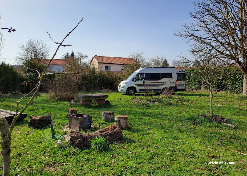 camping et Gîte de la ferme des 4 roues — foto
