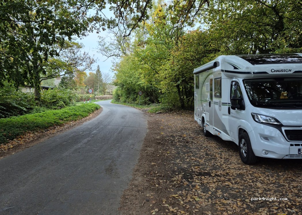 (GL54 2HS) Cotswold - Becky Hill — foto 2