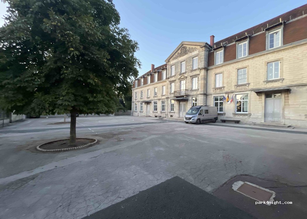 (39600) Arbois - Rue des Écoles — foto 2