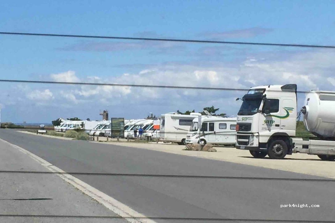 (85230) Bouin - Le Port du Bec — foto