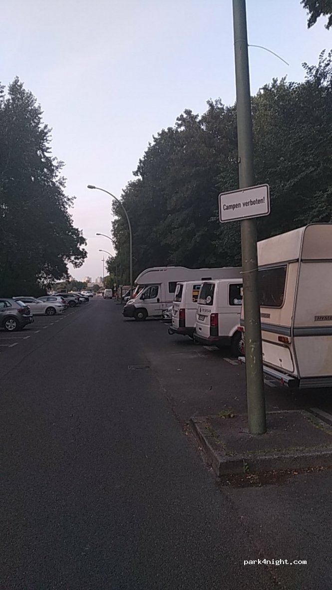 (12435) Berlin - 62 Bulgarische Straße — foto 4