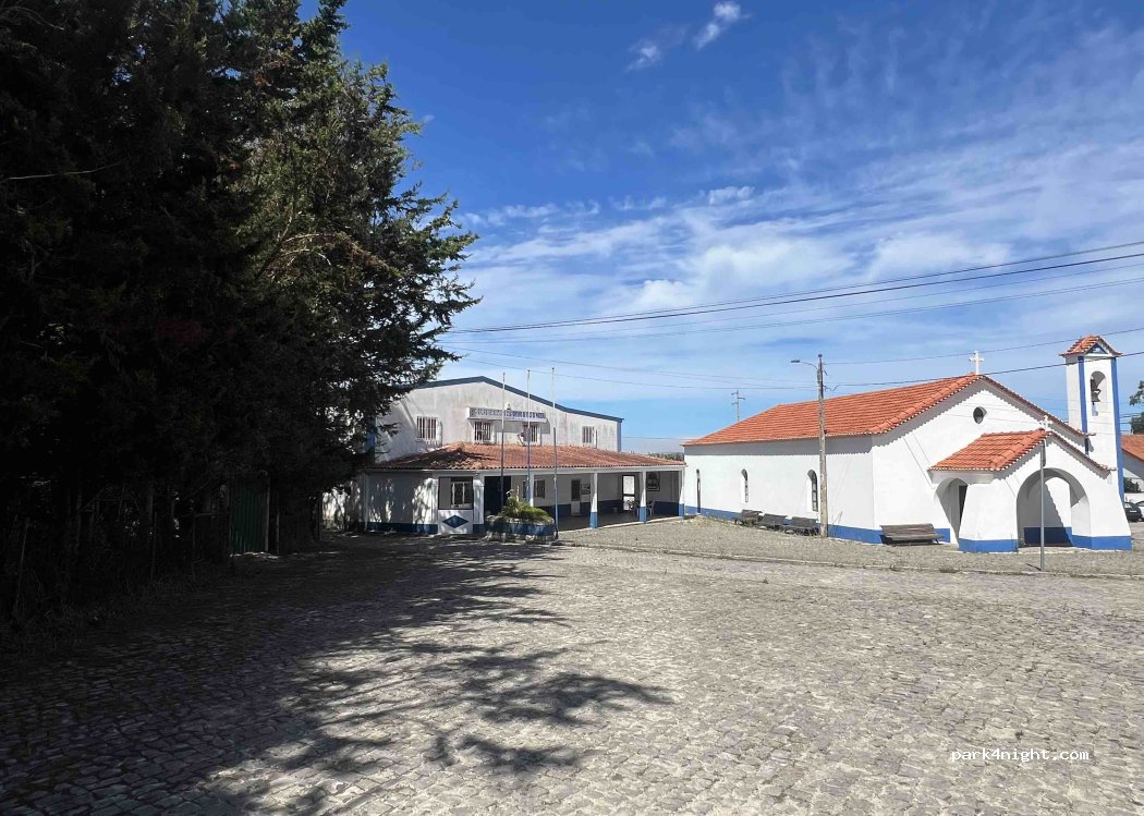 () Alfeizerão - Unnamed Road — foto