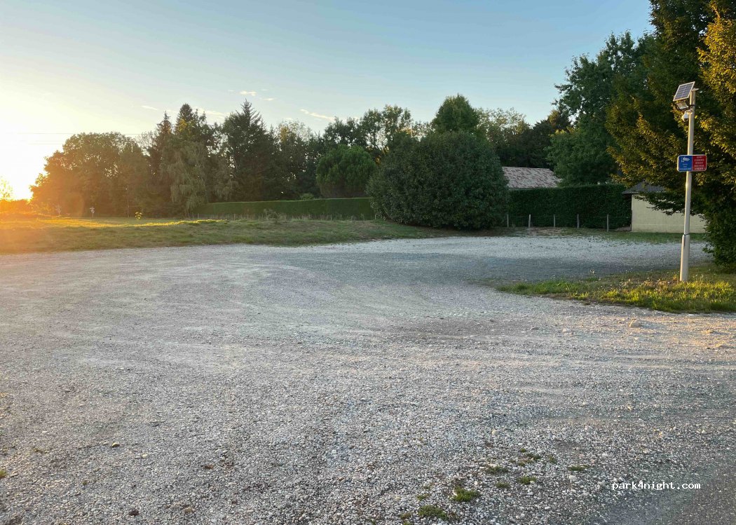 (01330) Sainte-Olive - Le Château — foto 4
