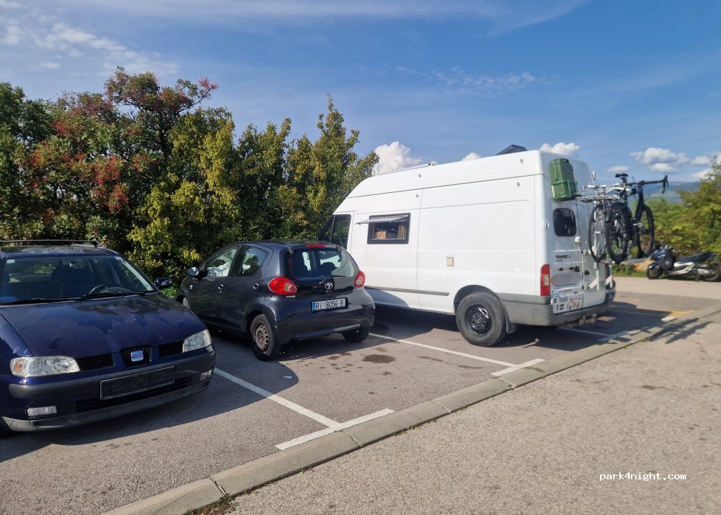 (51513) Omišalj - Unnamed Road — foto