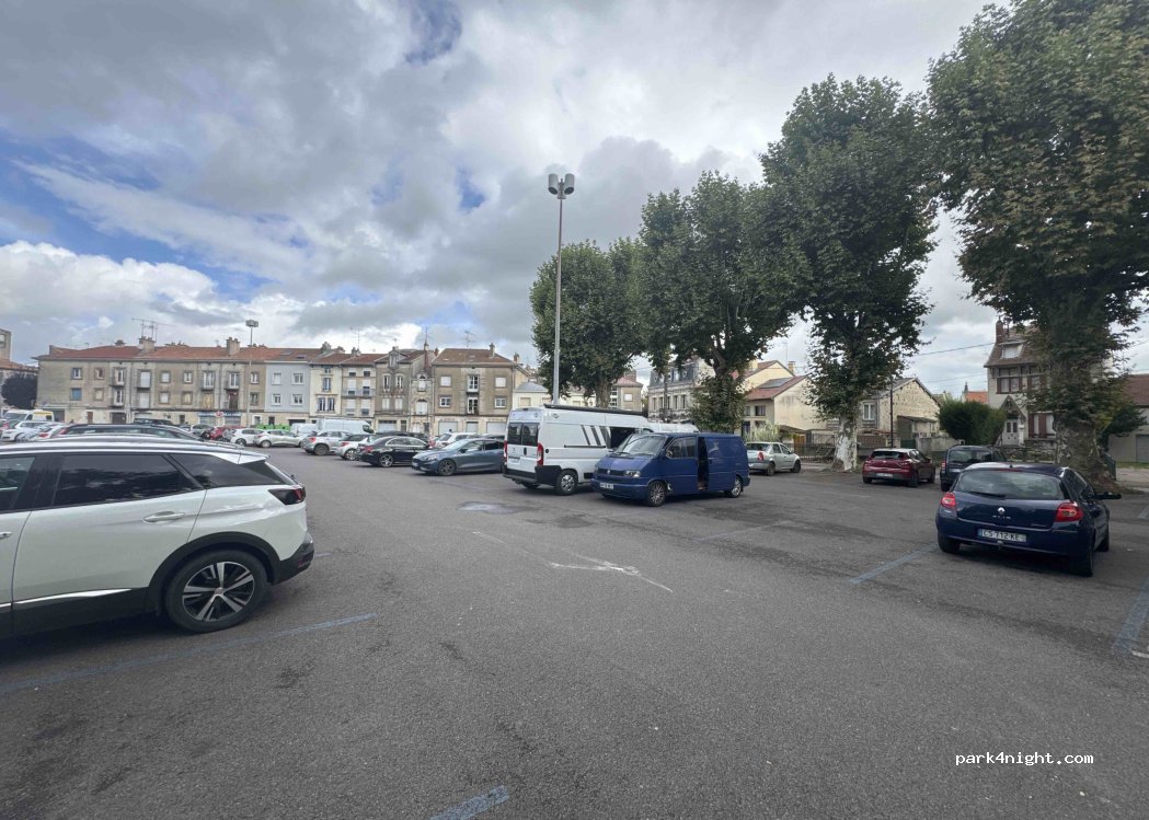 (55100) Verdun - Place Thiers — foto