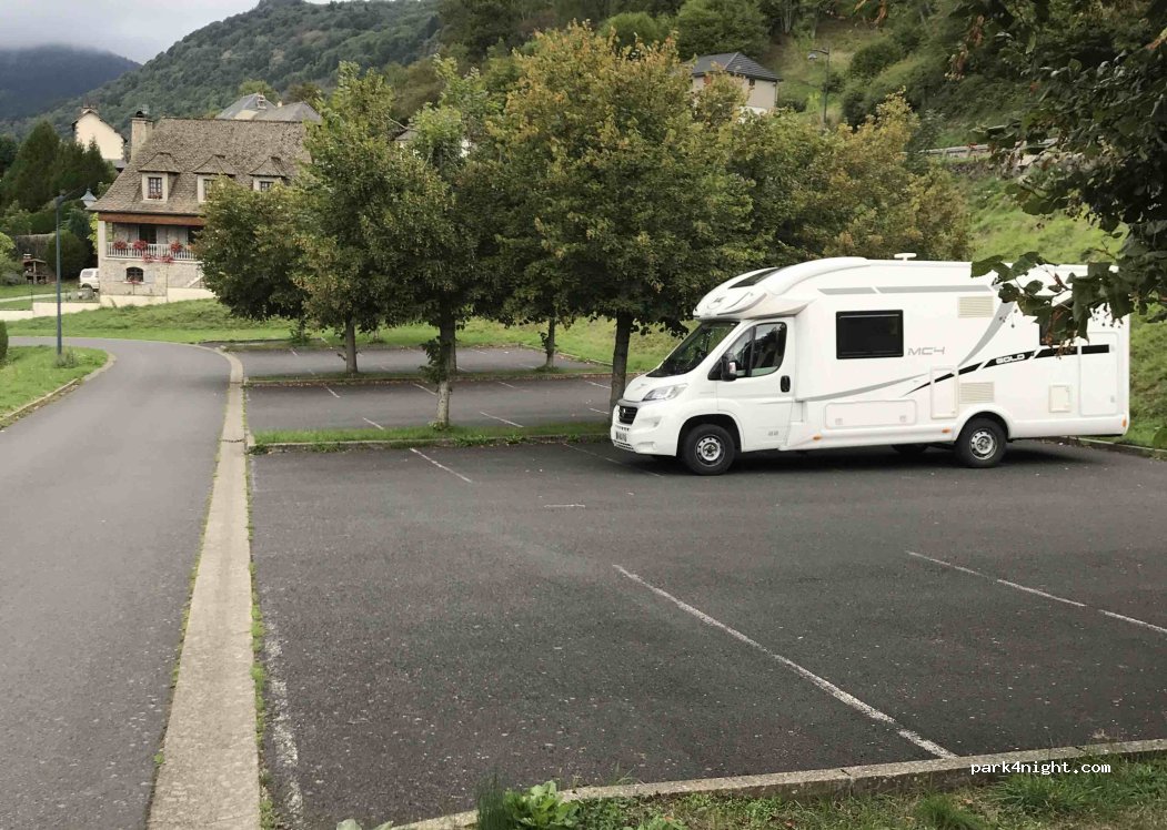 (15300) Laveissière - Rue de Peyre Arse — foto
