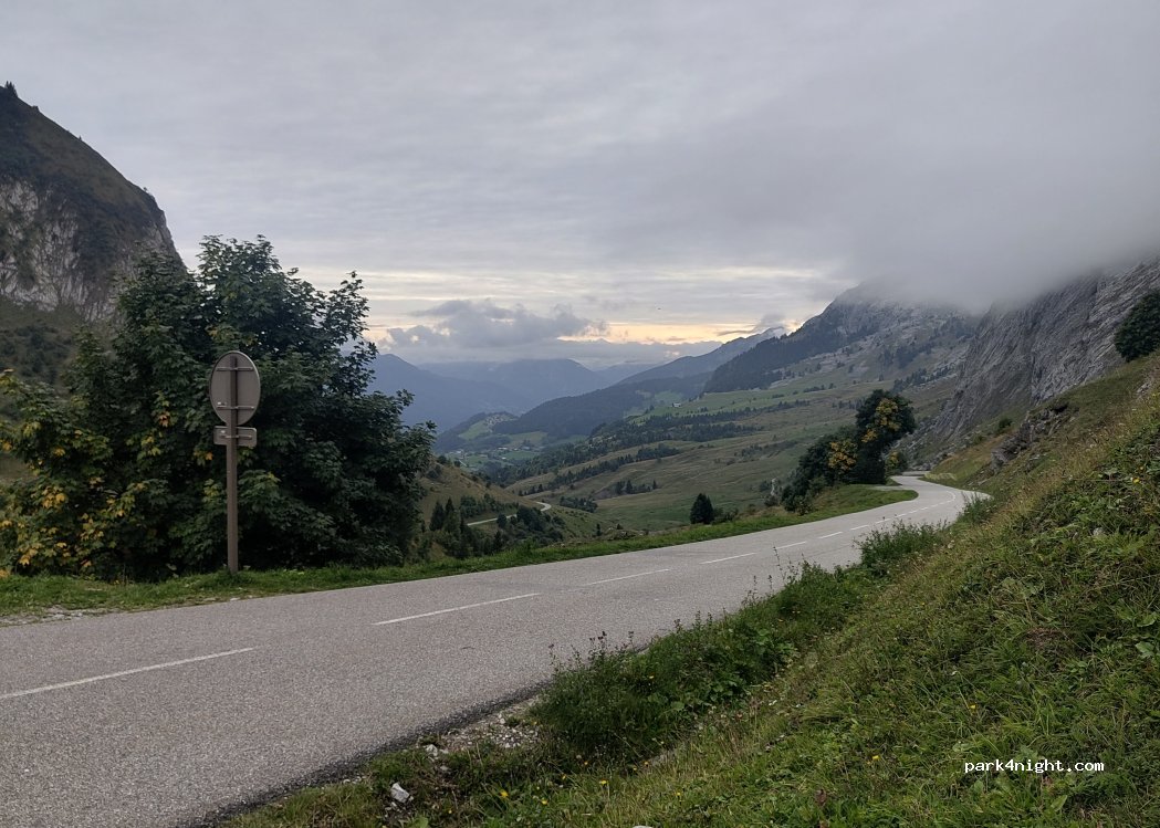 (74450) Le Grand-Bornand - Route du Col de la Colombière — foto
