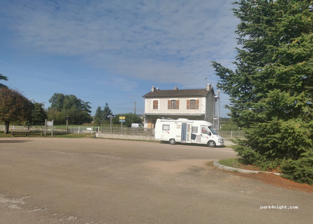 (89270) Mailly-la-Ville - D950 — foto
