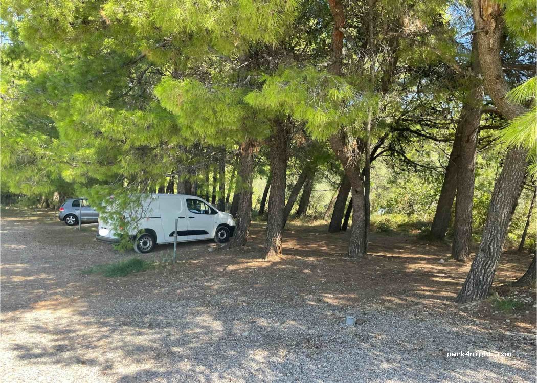 (23 244) Općina Starigrad - — foto 2