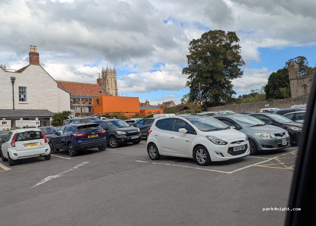 (BA6 9) Mendip - Magdalene Street — foto