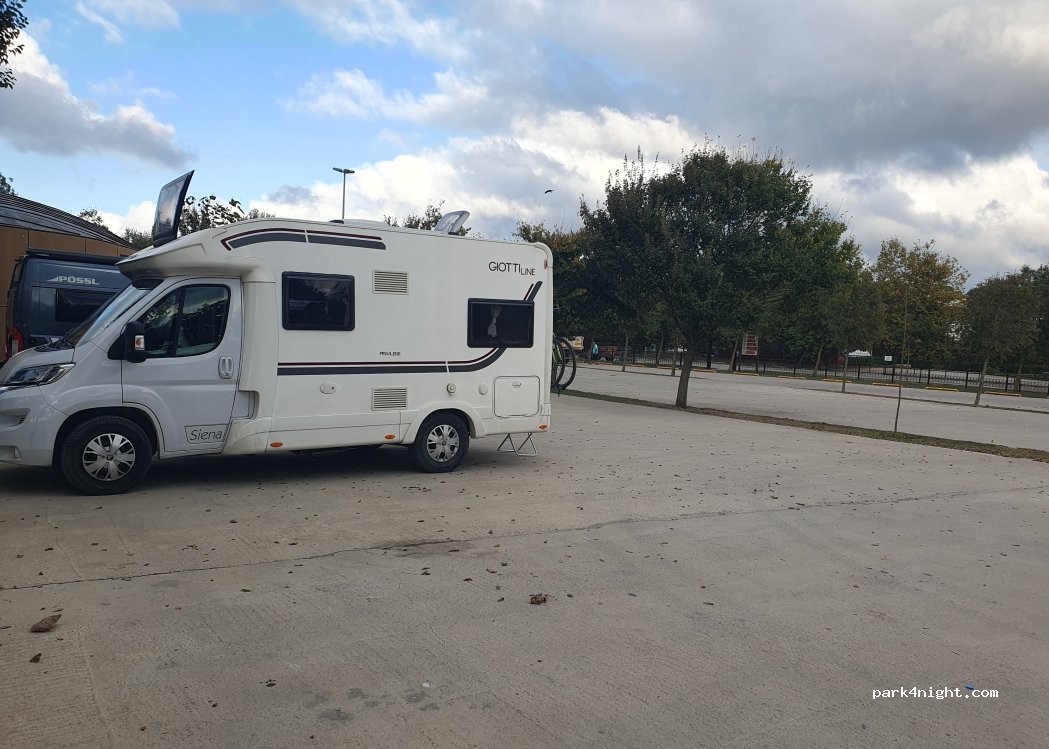 (41600) Cebeci - Unnamed Road — foto