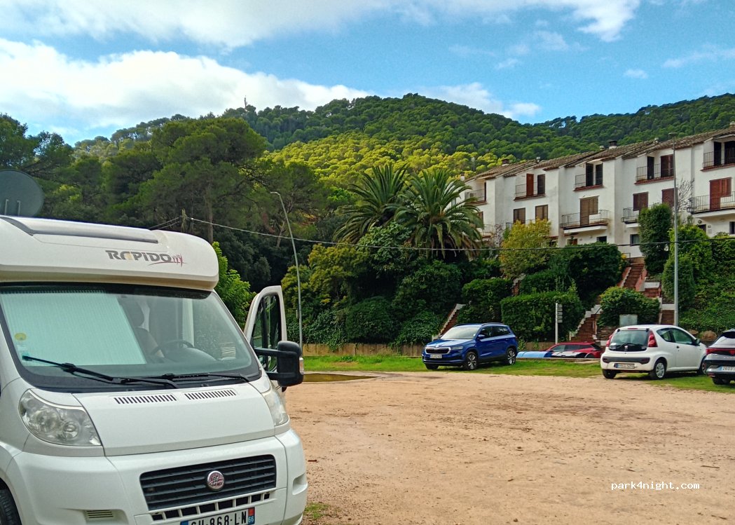 (17212) Palafrugell - Carrer de la Riera — foto