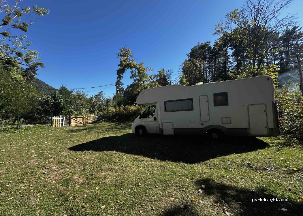 Borjomi Camping — foto