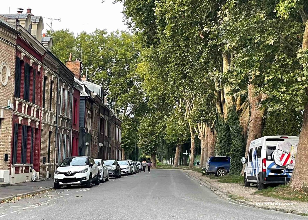 (80000) Amiens - Quai Saint-Maurice — foto