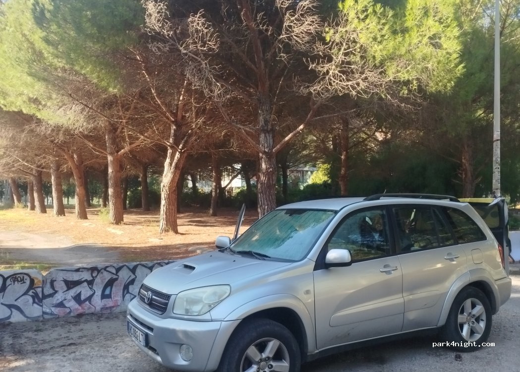 (13009) Marseille - Rue Henri Cochet — foto