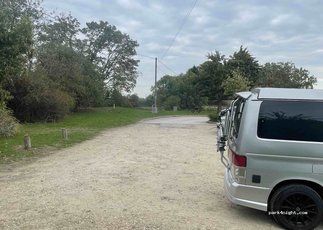 (NG23 5QF) Newark and Sherwood - Rolleston Rd — foto