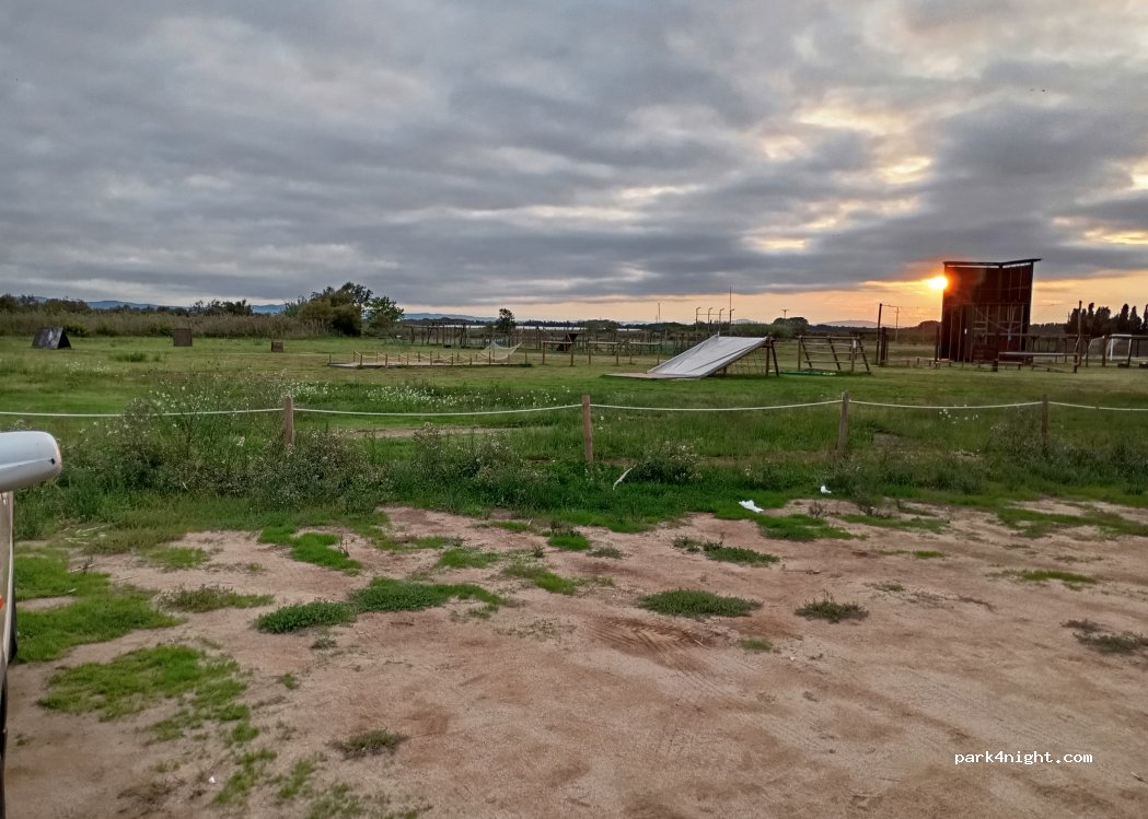 (17257) Gualta - Carretera a la Gola del Ter — foto