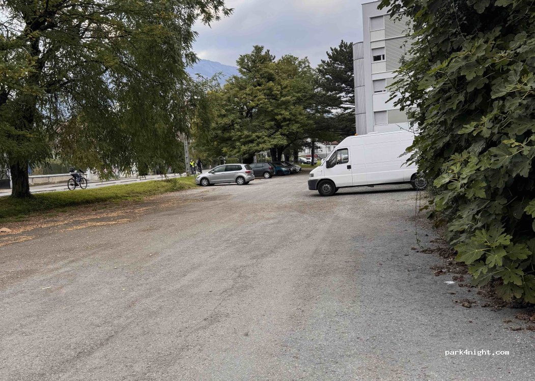 (38400) Saint-Martin-d'Hères - Rue des Taillées — foto