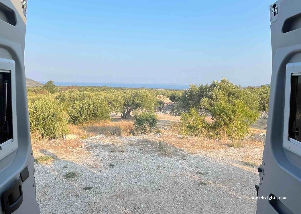 (22202) Primošten - Unnamed Road — foto 4
