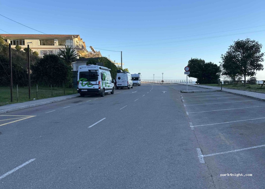 (333203) Colunga - Carr. de la Playa — foto 2