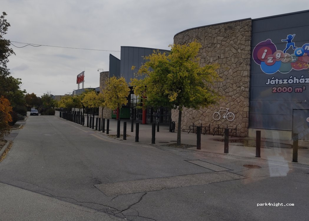 (2045) Törökbálint - Torbágy utca — foto 2