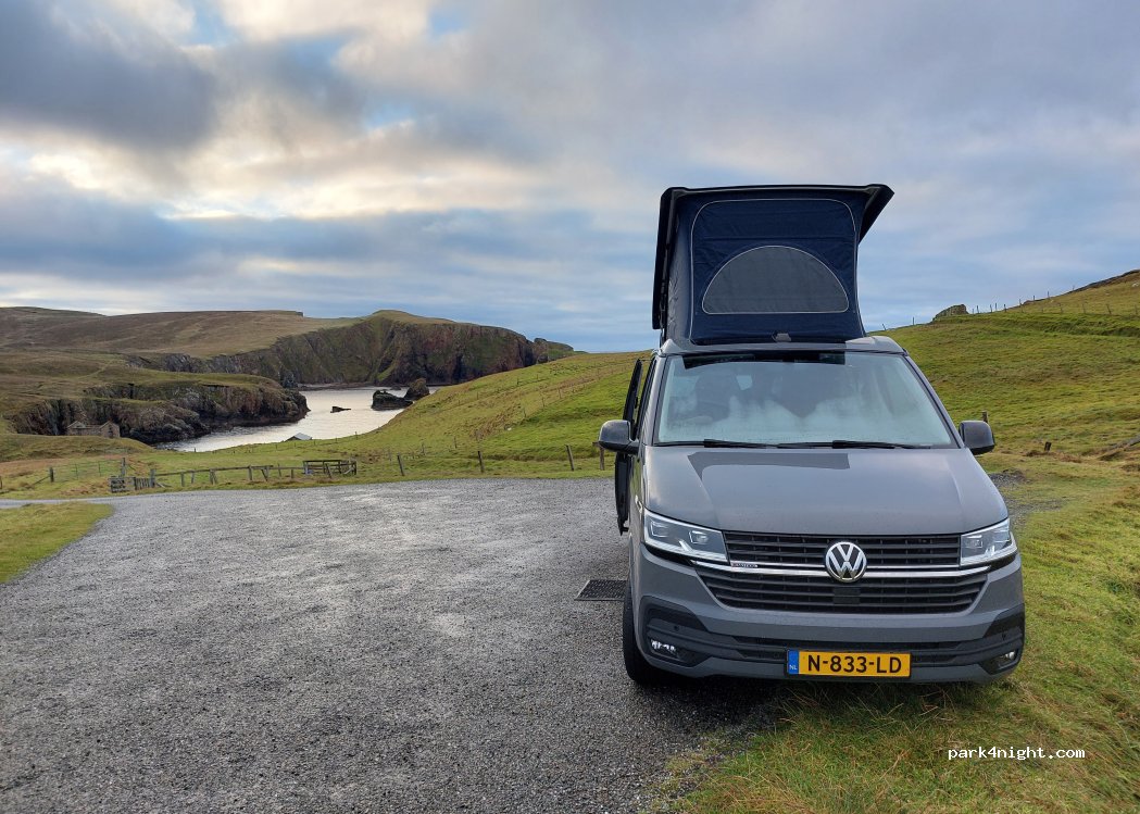 (ZE2 9NL) Shetland - Unnamed Road — foto 2