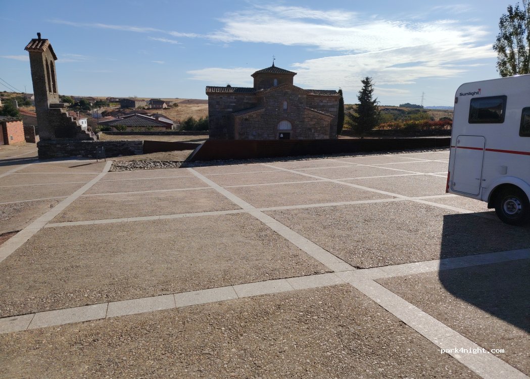 (49183) San Pedro de la Nave-Almendra - Calle de San Pedro — foto