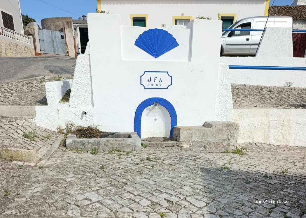 (2510-651) Amoreira - Rua Padre Moura — foto