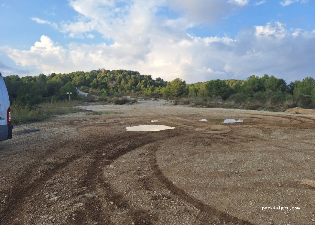 (08758) Cervelló - — foto