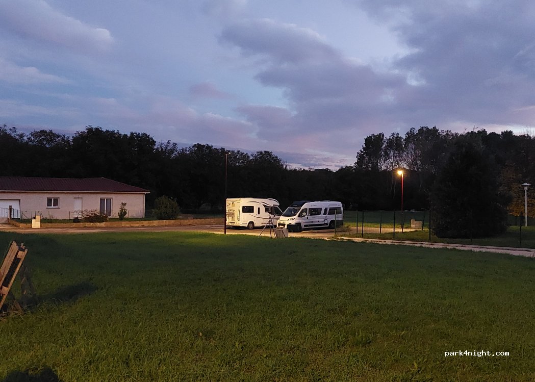 (26330) Châteauneuf-de-Galaure - Impasse Champbonin — foto