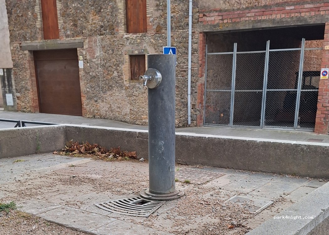 (17130) Torroella de Montgrí - Carrer Santa Margarida — foto