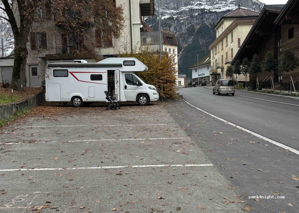 (3818) Grindelwald - Dorfstrasse — foto