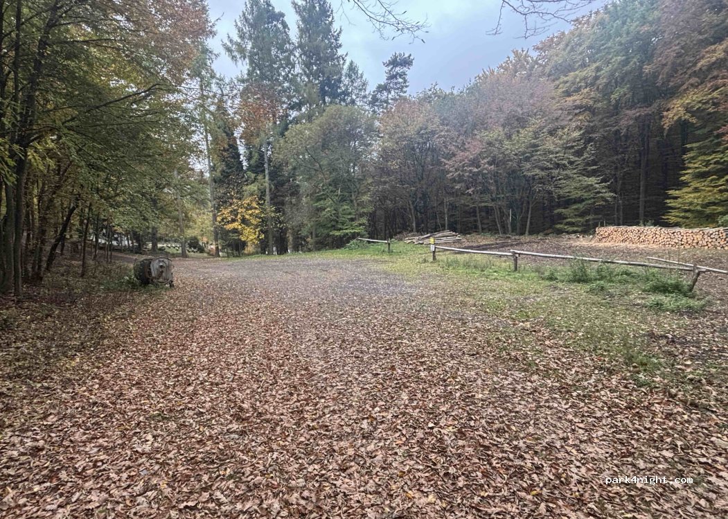 (96801) Nová Baňa - Hájska — foto 2