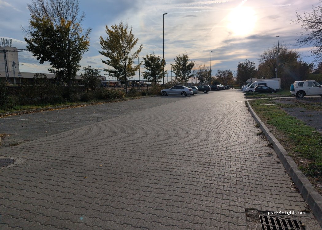 (8230) Balatonfüred - IV. és V. vágány — foto