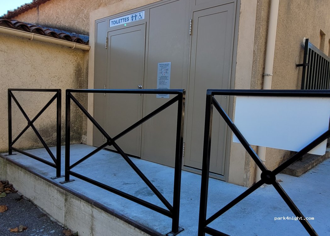 (83630) Régusse - Le Plantier — foto 2