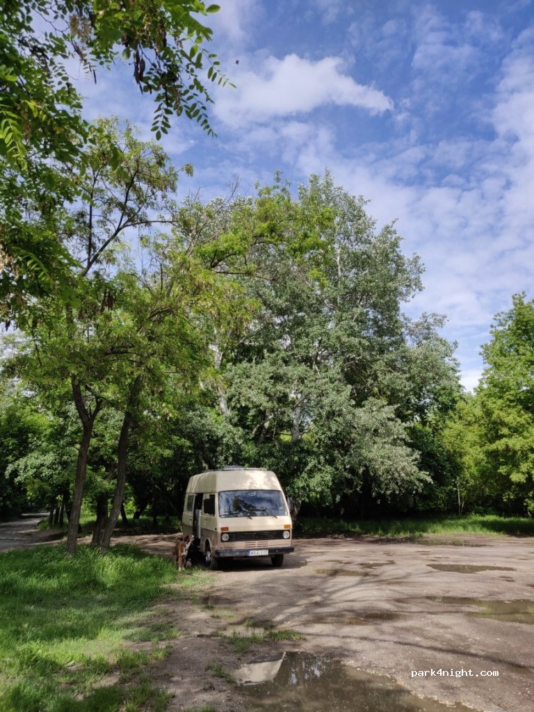 (1044) Budapest - 8 Zsilip utca — foto 2
