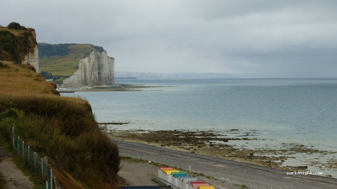 (76910) Criel-sur-Mer - Rue de la Mer Mesnil Val — foto