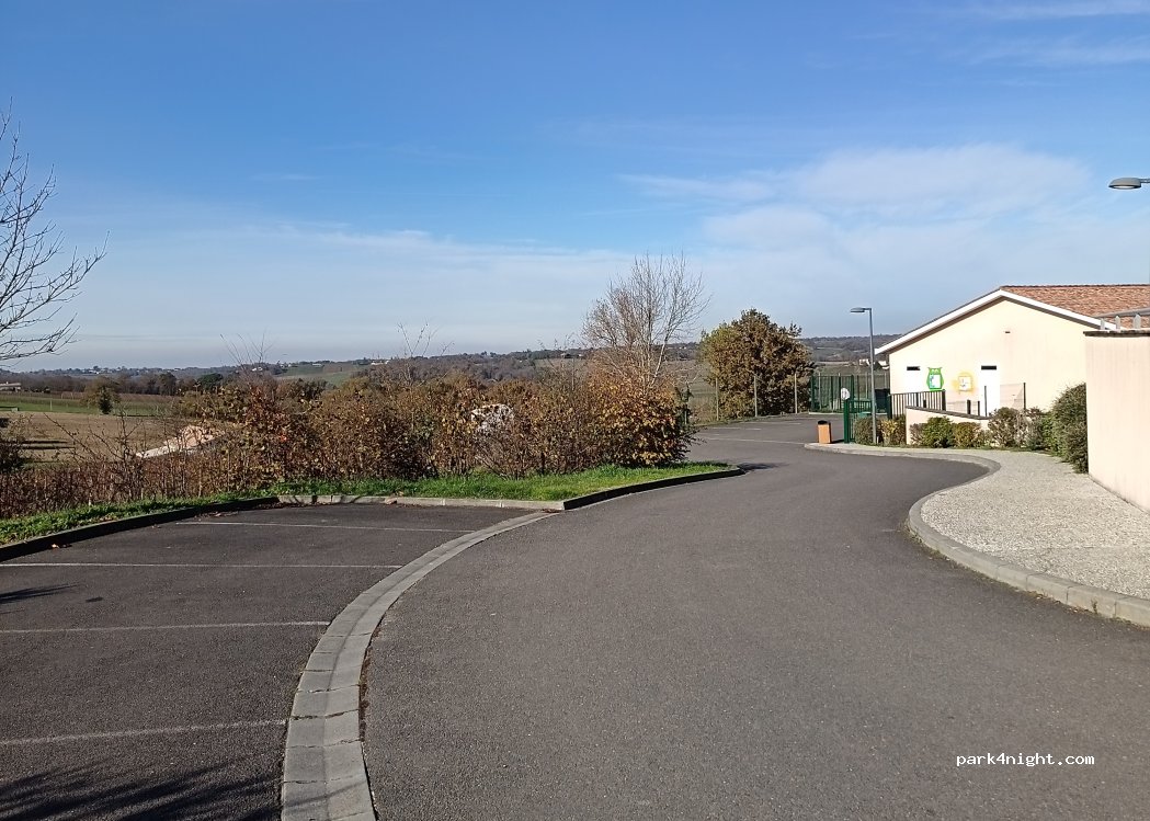(33490) Le Pian-sur-Garonne - Rue Grand Rue — foto