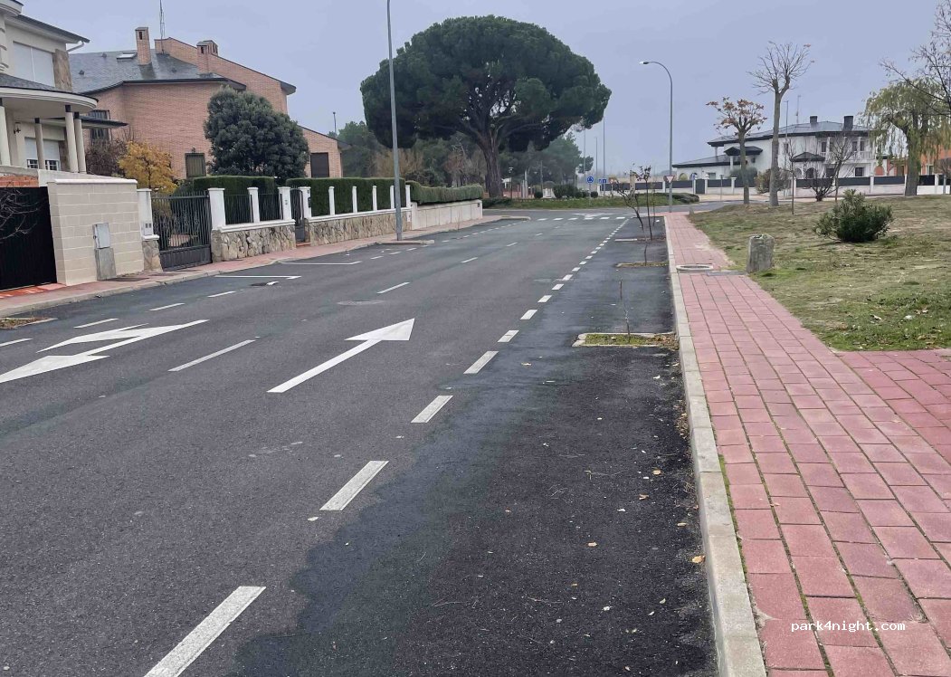 (05200) Arévalo - Calle Reyes Católicos — foto