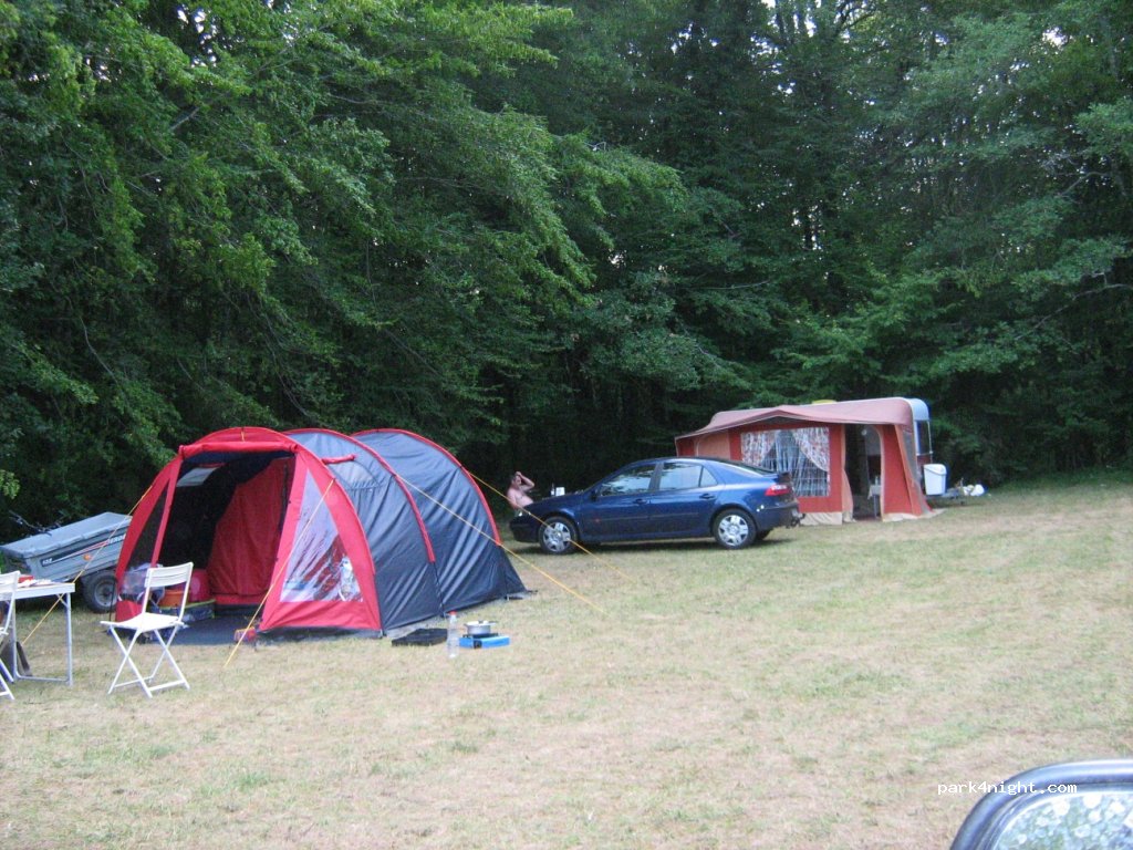 Camping Le Pouget — foto