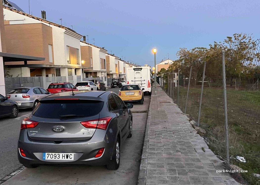 (41807) Espartinas - Calle Colombia — foto
