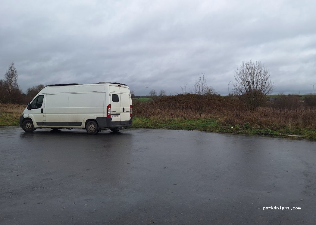 (6560) Erquelinnes - Unnamed Road — foto