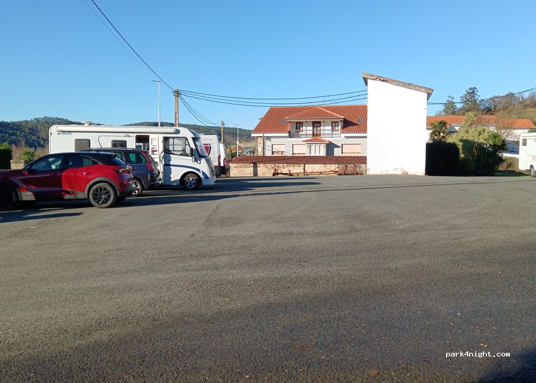 (39477) Piélagos - Barrio El Corral — foto