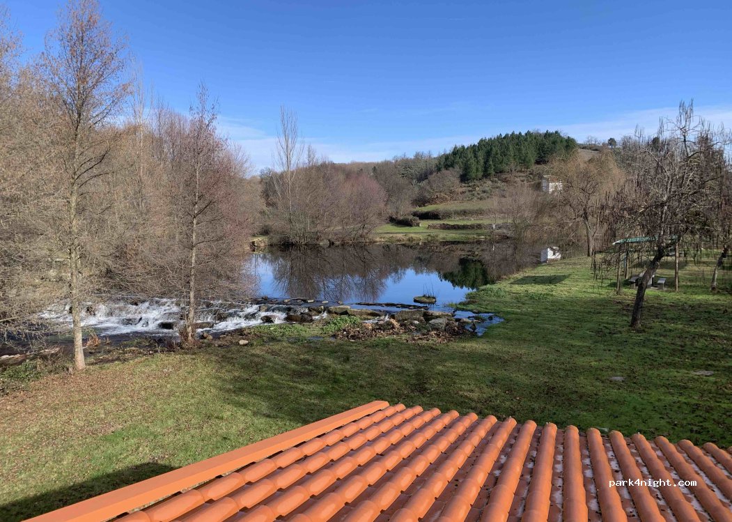 (5230) Vale de Frades e Avelanoso - — foto