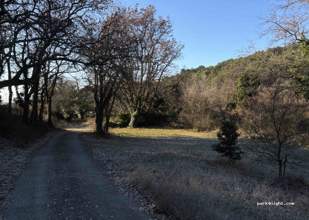 (26110) Vinsobres - Chemin du Combaud — foto 2