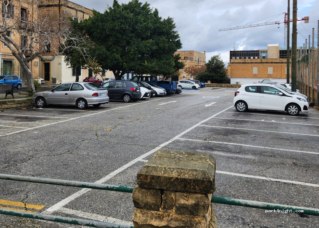 (FRN 0170) Floriana - Triq Vincenzo Dimech — foto