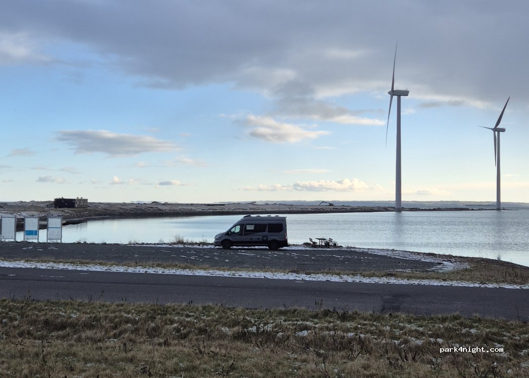 (7680) Thyborøn - Thyborønvej — foto