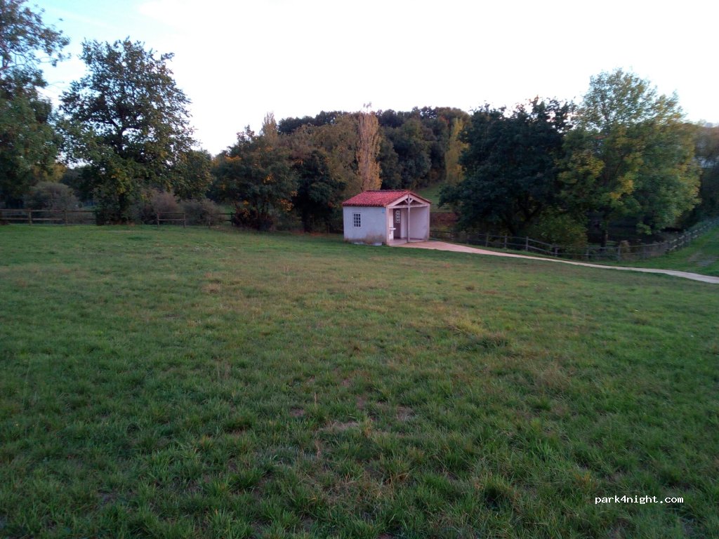 (85110) Saint-Prouant - 2 Rue de la Bourroche — foto