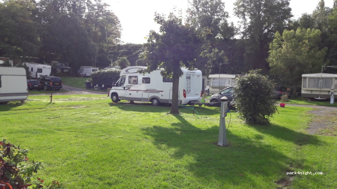Camping du pont à Trilport — foto