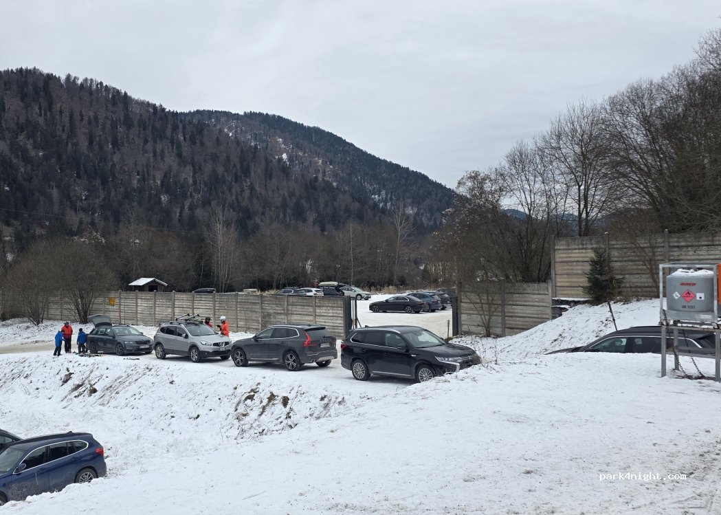 (33018) Tarvisio - Via degli Alpini — foto 3
